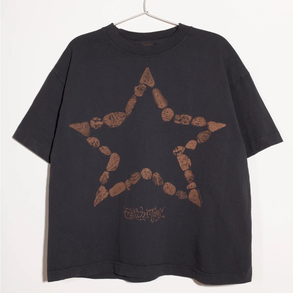 Extra Vitamins EARTH MAGIC T-shirt